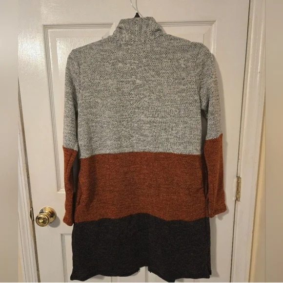 Women's Colorblock Open Front Cardigan - Picture 4 of 6